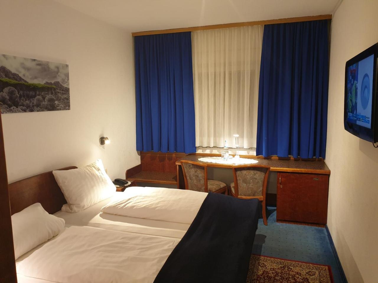 Hotel Wacker Lahr  Bagian luar foto